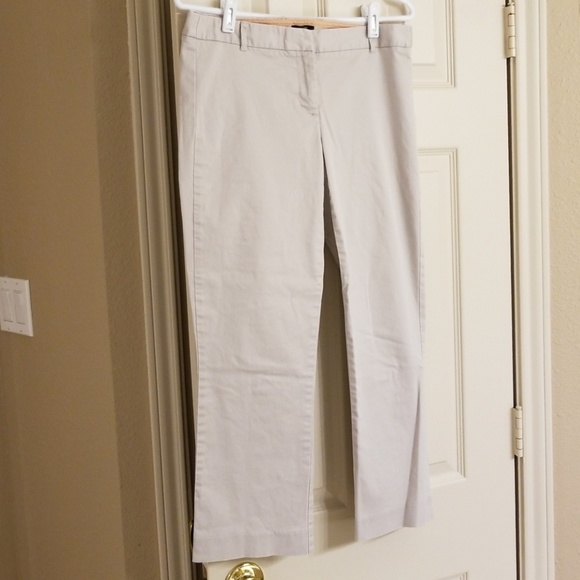 J Crew City Fit Capri Khakis - size 2 - Picture 4 of 8